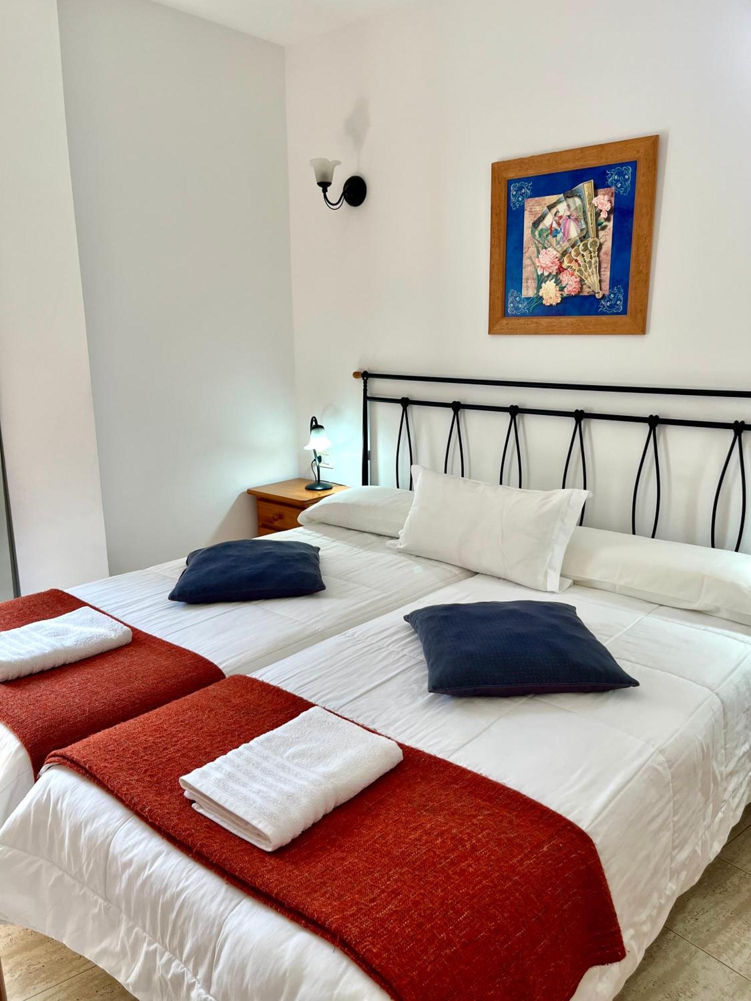 Apartamentos Edalmar Jerez de la Jerez de la Frontera Dış mekan fotoğraf